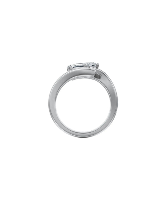 Caroline | Hexagon Twist Ring